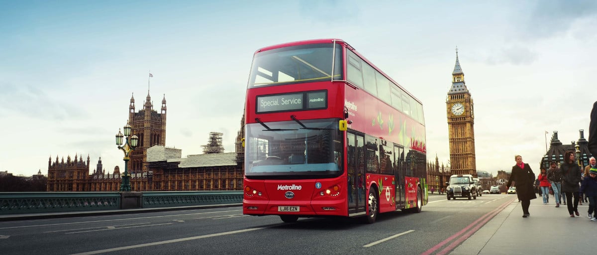 The-all-electric-version-of-the-iconic-double-decker-London-red-bus-crosses-Westminster-bridge-as-a-part-of-the-vehicles-lauch-event-image-courtesy-of-BYD